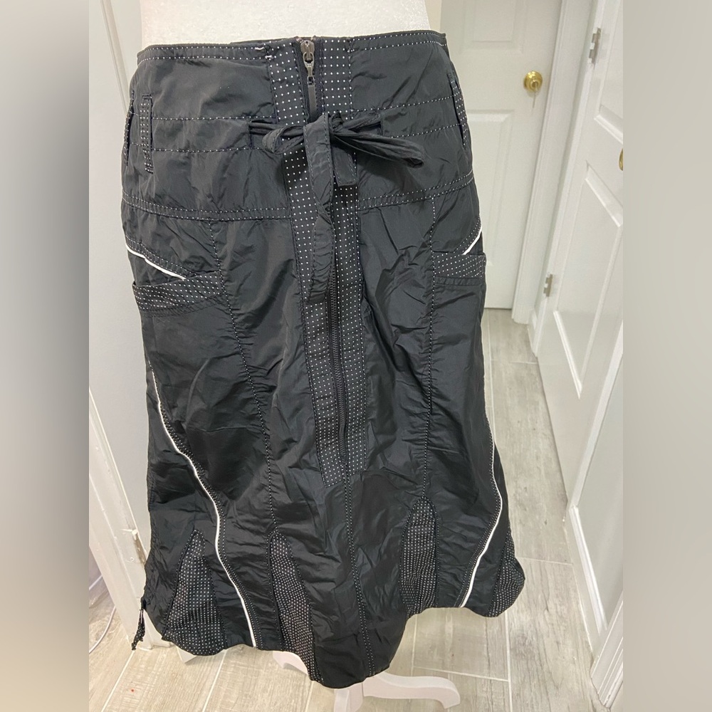 Steilmann Black Made in Germany Midi Skirt with White Accents